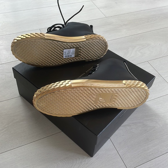 GIUSEPPE ZANOTTI SIZE 44 MENS BLABBER BLACK - Picture 7 of 8